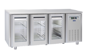 Среднотемпературна хладилна маса с 3 стъклени врати, без плот и агрегат, GN 1/1 съвместима, различни видове