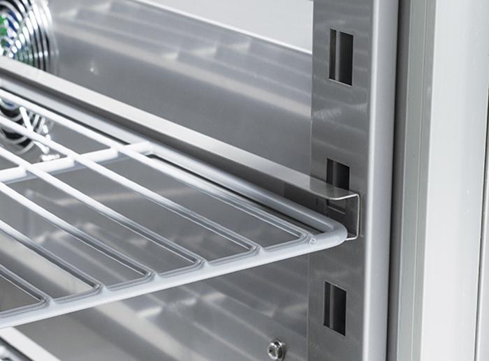 Нискотемпературна хладилна маса с 2 врати, GN 1/1, островна, клас E - kuhnensko.com Нискотемпературна хладилна маса с 2 врати, GN 1/1, островна, клас E